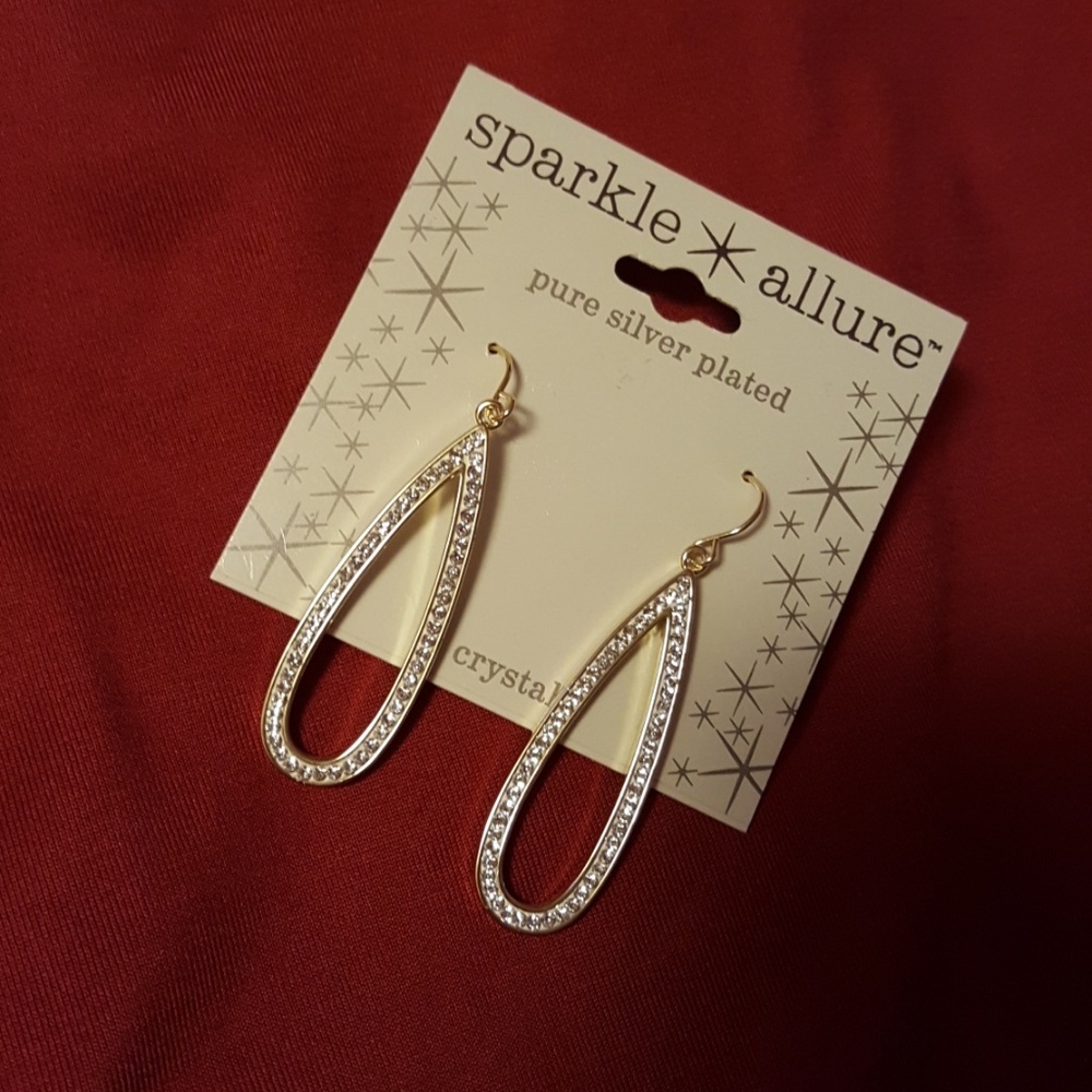 NEW silver plated Sparkle Allure tear drop earring